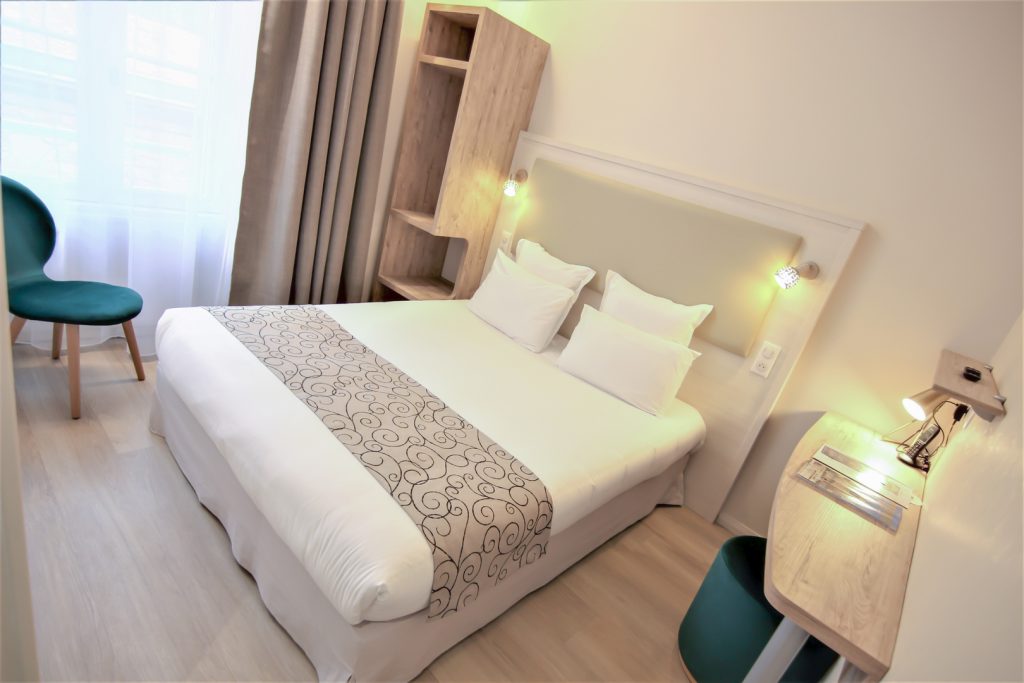 Beatiful bedroom sarlat - Hotel montaigne sarlat la canéda