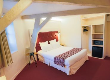 Chambre confort - anthantique et moderne - hotel montaigne sarlat